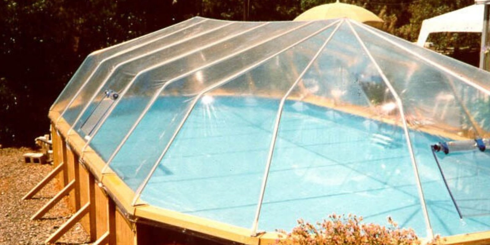 Sun dome for above-ground pool